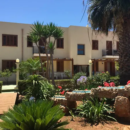 公寓 Sicily Con Piscina *